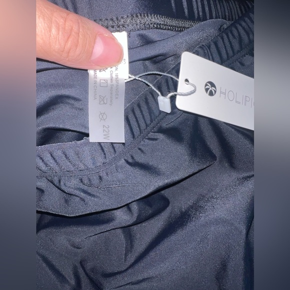 Holipick Plus Size Women’s solid black swim skirt W/ Brief Size 22W NWT - Picture 6 of 6